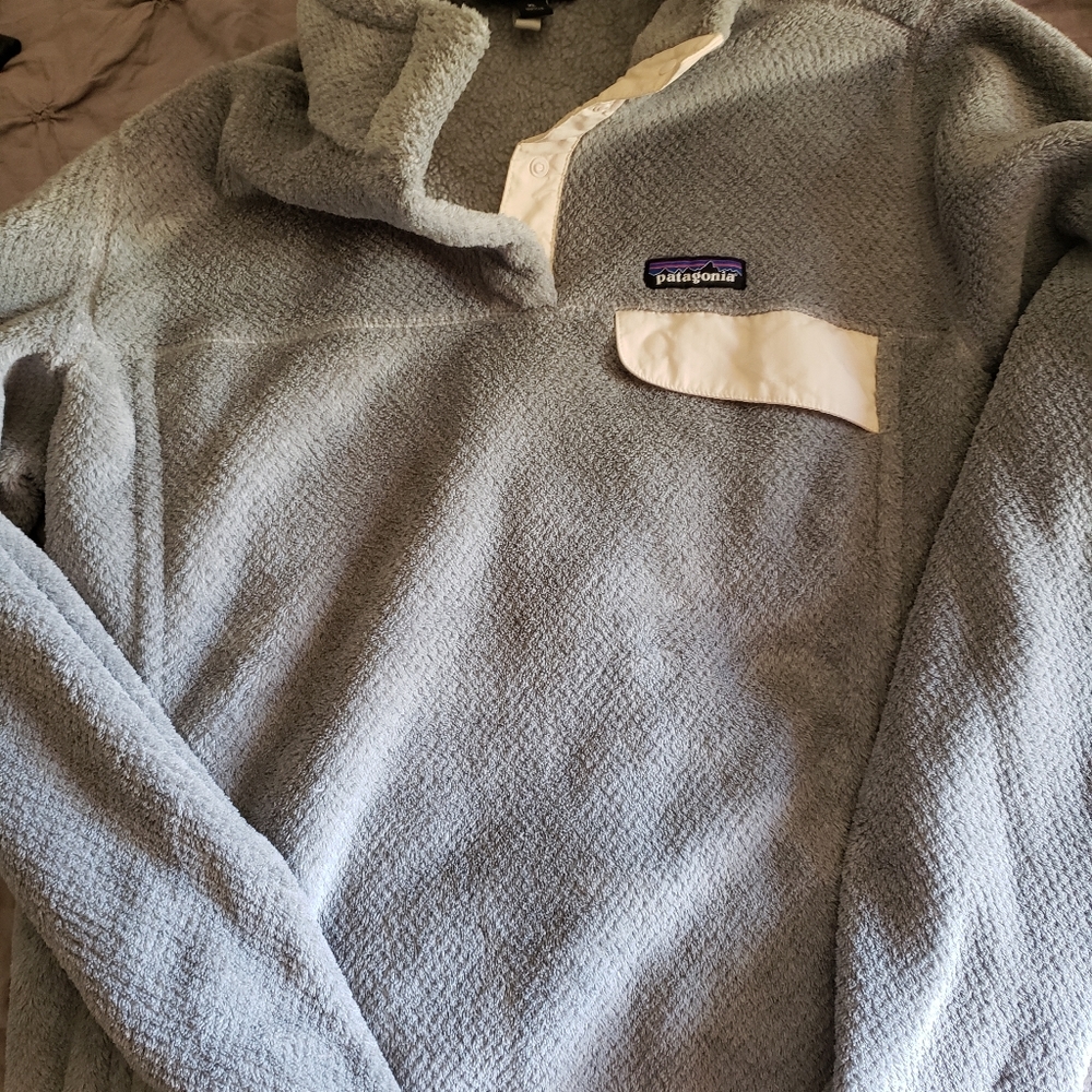 Womens Patagonia sweater
